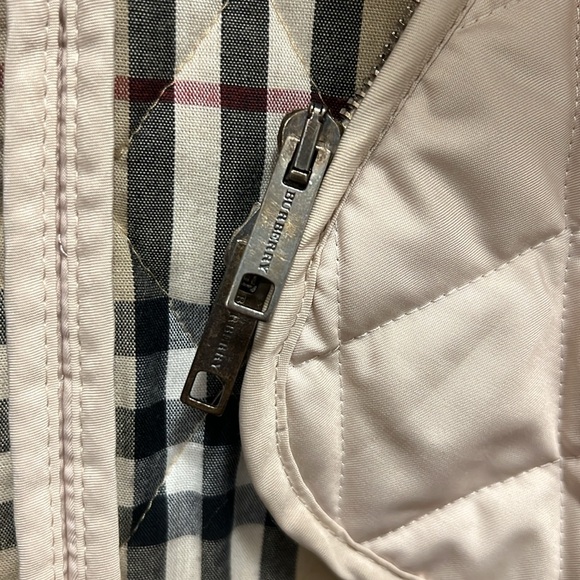 Burberry quilted coat - Picture 4 of 11